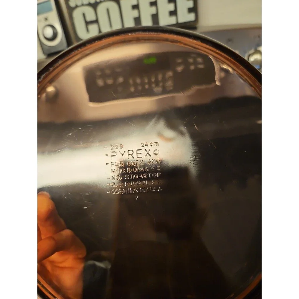 Pyrex very nice